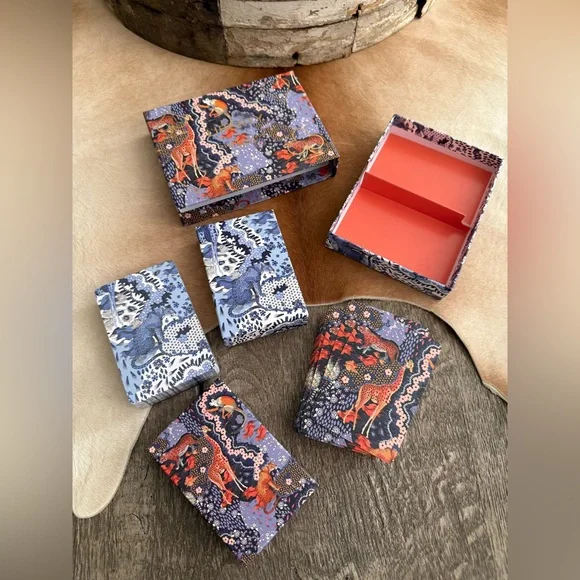 Brand NIB Liberty London Maxine Playing Card Set - Picture 4 of 12